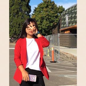 Meet your Posher, Siam